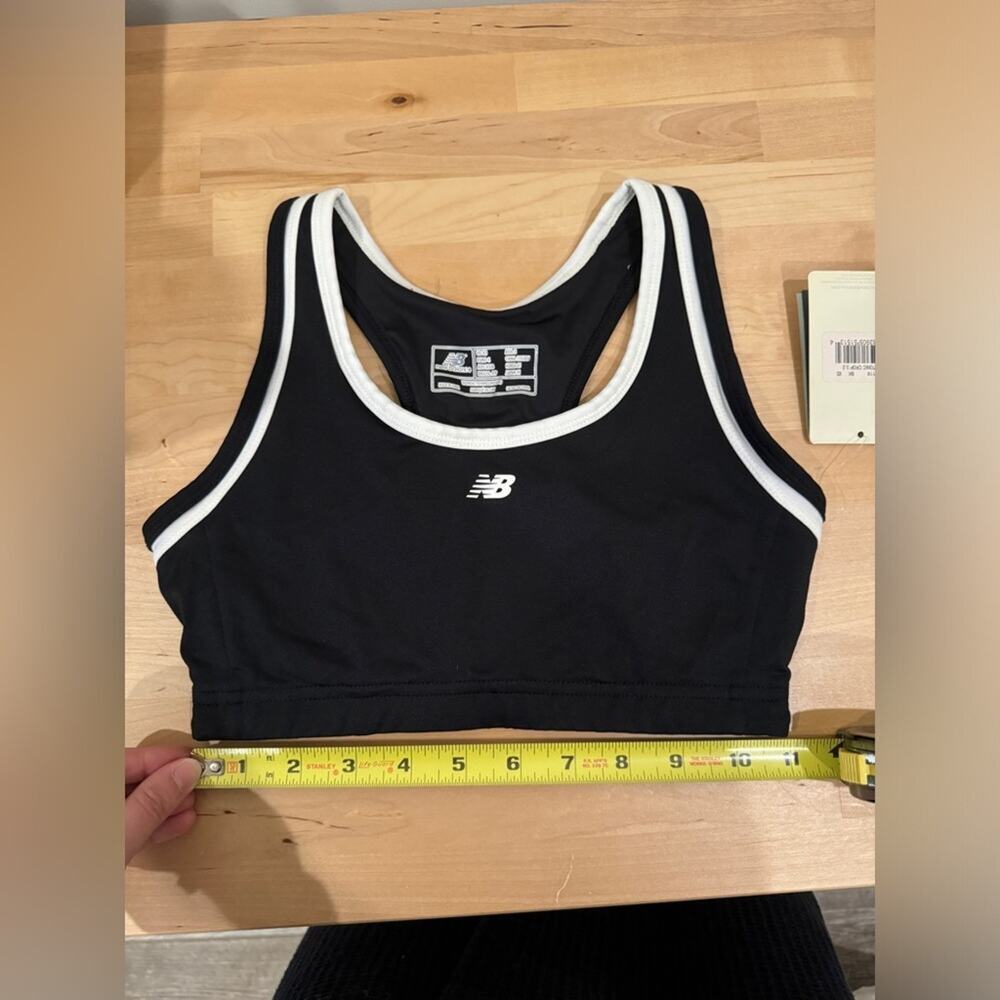 NWT New Balance Sports Bra - Size XS - Picture 6 of 7